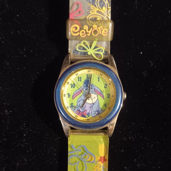 RARE Eeyore DISNEY SEIKO MU0517 SILICONE BAND WATCH Girl's - Picture 1 of 4